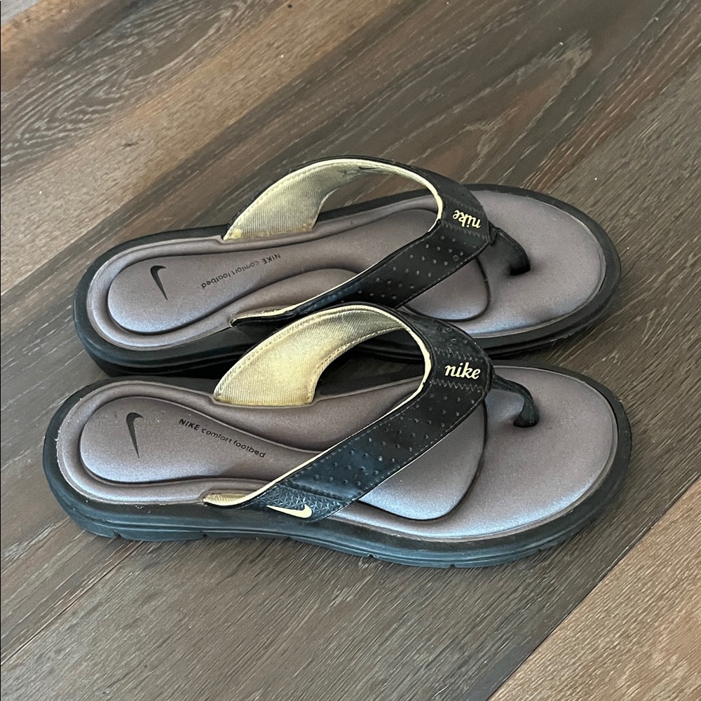 Nike Black and Gold Sandals - Picture 2 of 2